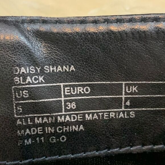 Michael Kors girl’s Shana zipper rain boots 5 - Picture 10 of 11